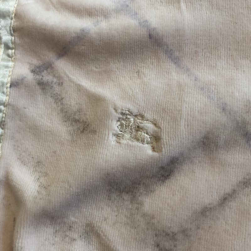 バーバリーロンドン Burberry London ポロシャツ 長袖 コーデュロイカットソー サテン M 無地 X プリント X ロゴ、文字 X ワンポイント X 刺繍 X チェック 桃 / ピンク / X 白 / ホワイト / X 灰 / グレー / レディース USED 古着 中古 10029156