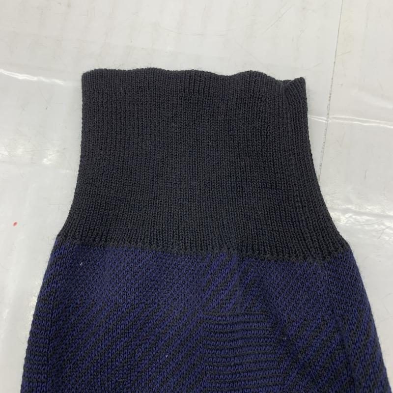 ブラックレーベル・クレストブリッジ BLACK LABEL CRESTBRIDGE カットソー 長袖 Vネック チェック ワンポイント M チェック X ワンポイント 黒 / ブラック / X 紺 / ネイビー / メンズ USED 古着 中古 10030704