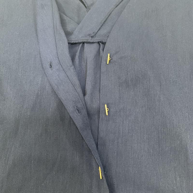 トゥエルブ アジェンダ 12Twelve Agenda シャツ、ブラウス 長袖 Vネックマエアキボタン 9 無地 紺 / ネイビー / レディース USED 古着 中古 10031128