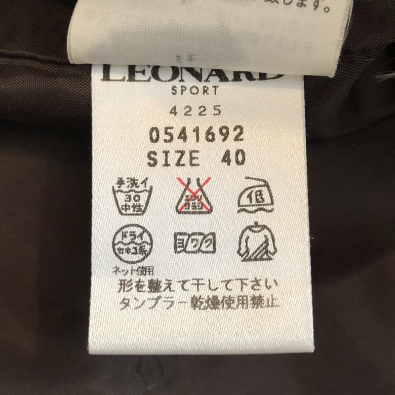 レオナールスポーツ LEONARD SPORT ベスト ベスト ボタンベスト ブルゾン 40 無地 X ロゴ、文字 X ワンポイント X プリント X 総柄 X 茶 / ブラウン / X マルチカラー / マルチカラー / レディース USED 古着 中古 10031464