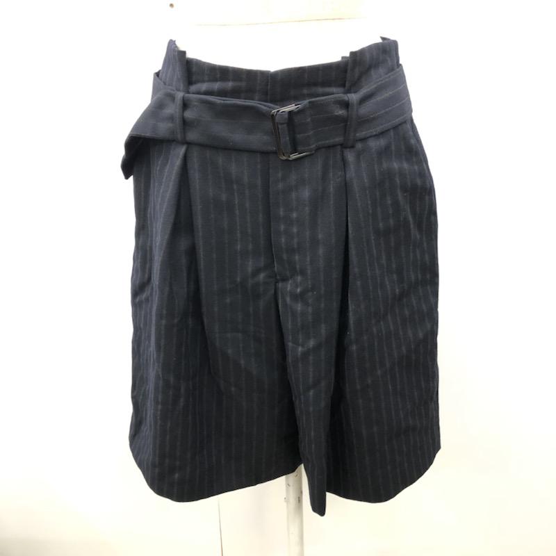 トゥモローランド TOMORROWLAND パンツ ショートパンツ DES PRES 1 ストライプ 紺 / ネイビー / レディース USED 古着 中古 10032083