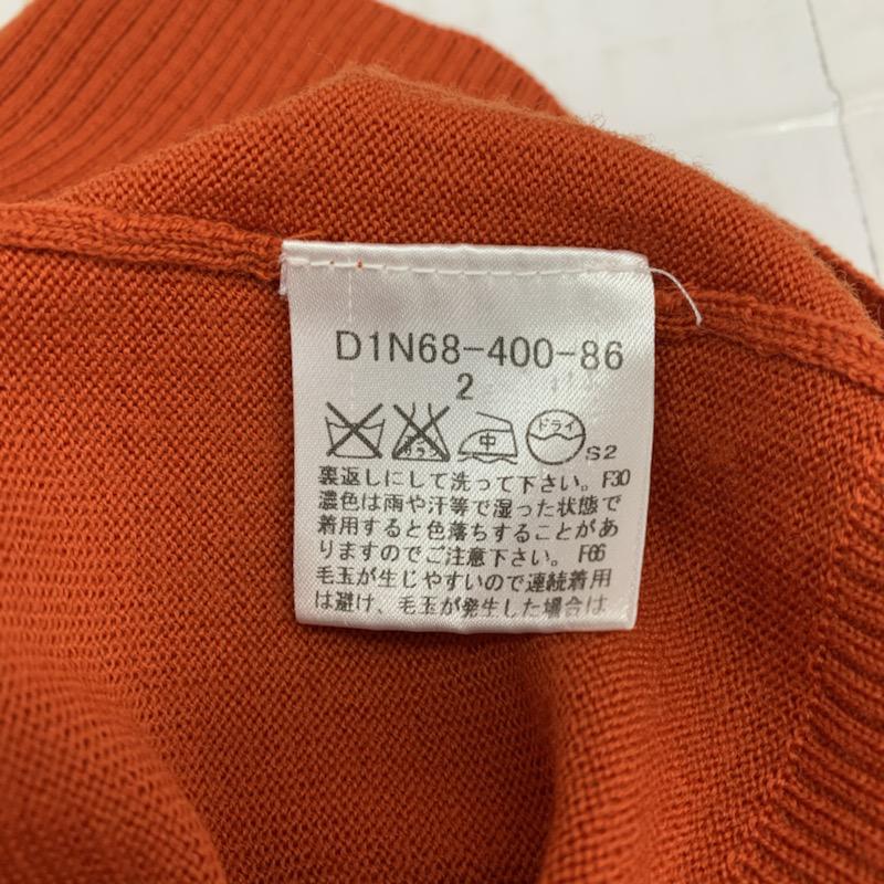 バーバリーブラックレーベル BURBERRY BLACK LABEL ニット、セーター 長袖 Vネック 1 ワンポイント 橙 / オレンジ / メンズ USED 古着 中古 10032457