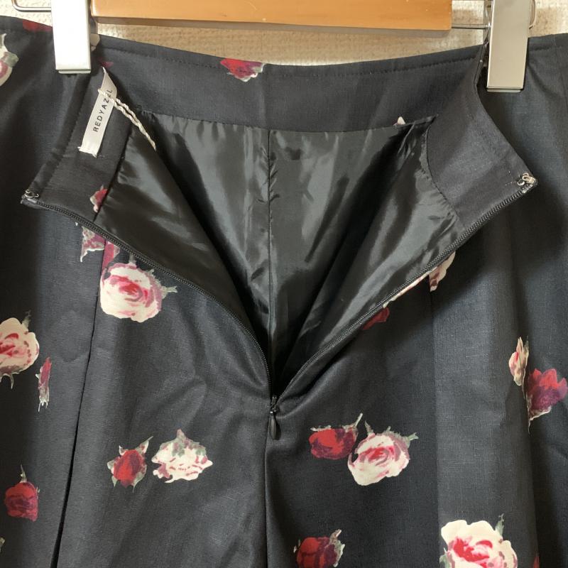 レディアゼル REDYAZEL パンツ ショートパンツ M 花柄 X プリント 黒 / ブラック / レディース USED 古着 中古 10032809