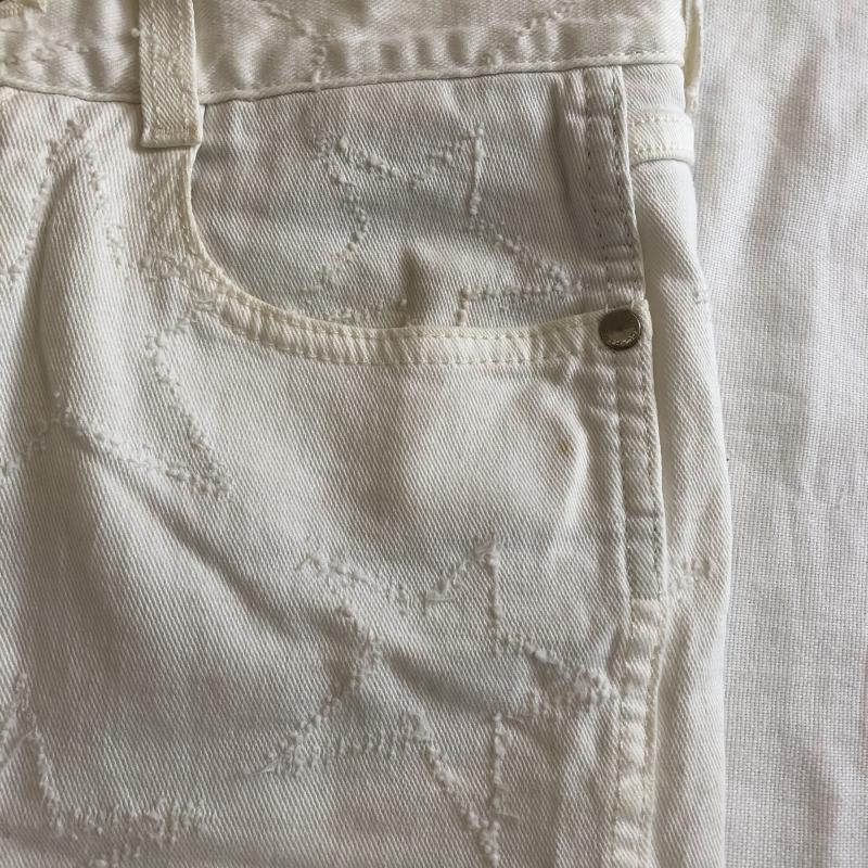 ステラマッカートニー STELLA McCARTNEY パンツ デニム、ジーンズ スキニー ストレッチパンツ スター 星 無地 X 総柄 X 刺繍 X 星 白 / ホワイト / レディース USED 古着 中古 10032846