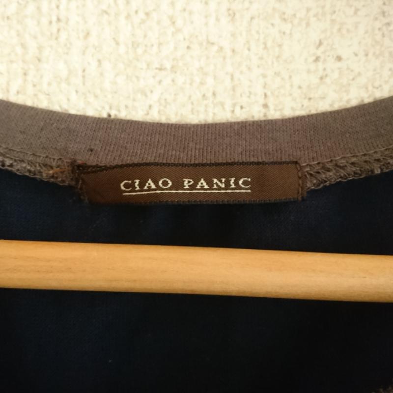 チャオパニック CIAOPANIC カットソー 長袖 M ロゴ、文字 X 紺 / ネイビー / X ベージュ / ベージュ / X 灰 / グレー / X 金 / ゴールド / レディース USED 古着 中古 10033041