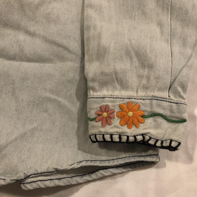 ロデオクラウンズ Rodeo Crowns シャツ、ブラウス 長袖 デニムシャツ S 無地 X 刺繍 X 花柄 インディゴ / インディゴ / レディース USED 古着 中古 10033049