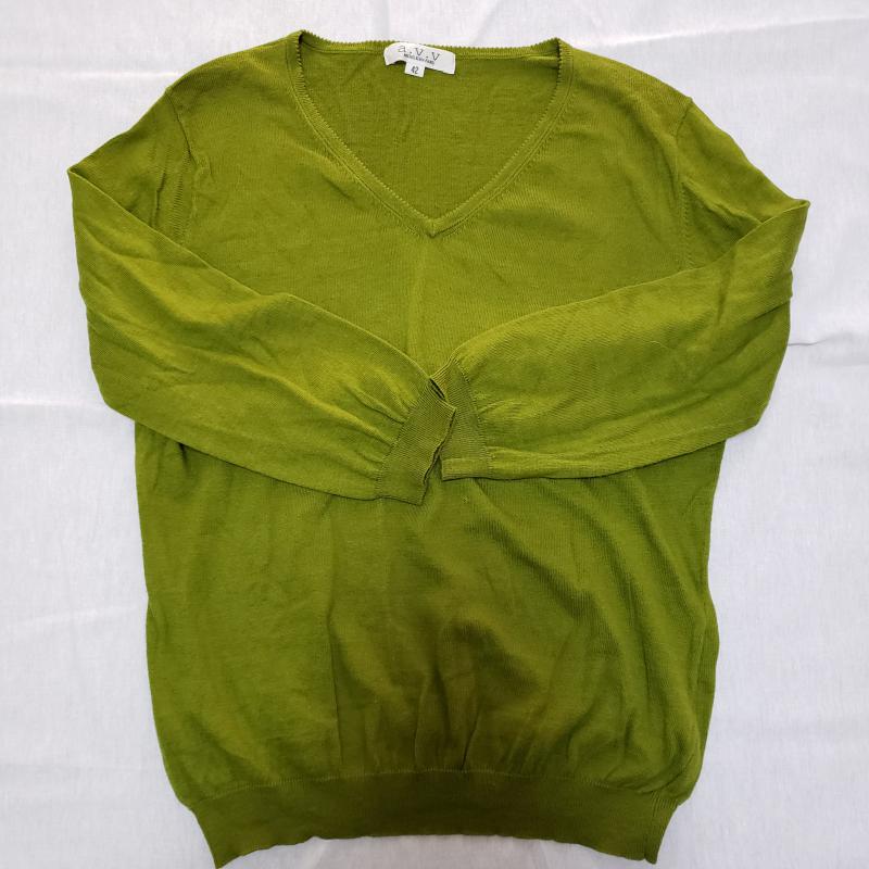 アーウ゛ェウ゛ェ a.v.v カットソー 七分袖 Vネック/薄地ニット 42 無地 緑 / グリーン /  レディース USED 古着 中古 10033817