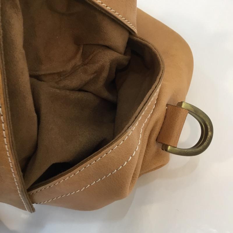 サマンサタバサ Samantha Thavasa ハンドバッグ ハンドバッグ 無地 無地 キャメル / キャメル / レディース USED 古着 中古 10036009