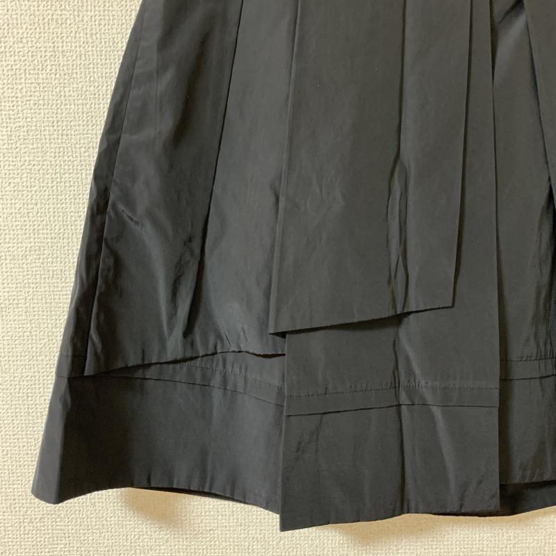 ボディードレッシングデラックス BODY DRESSING Deluxe スカート ひざ丈スカート タックプリーツ 34 無地 黒 / ブラック / レディース USED 古着 中古 10036597