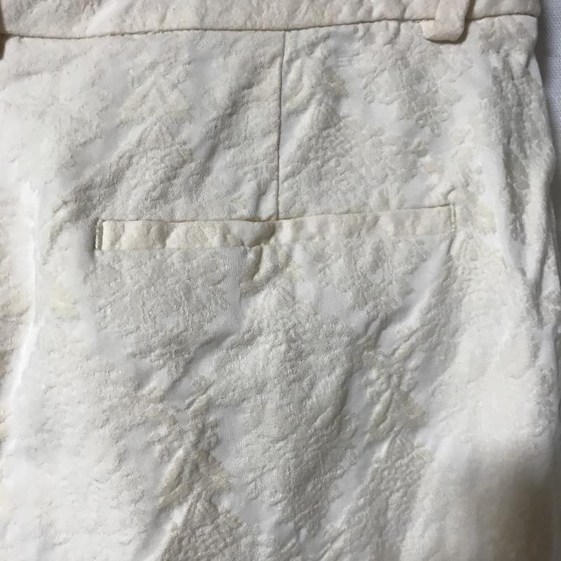 ザラベーシック ZARA BASIC パンツ ショートパンツ S 総柄 白 / ホワイト / レディース USED 古着 中古 10036771