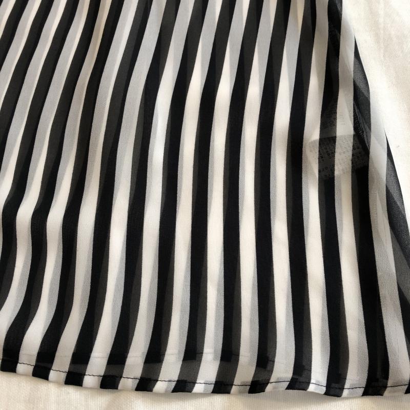 ビッキークチュール VICKYCOUTURE カットソー 半袖 シフォン Vネック フレアスリーブ 2 ストライプ 白 / ホワイト / X 黒 / ブラック /  レディース USED 古着 中古 10036850