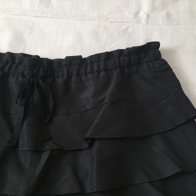 マルティーク martique パンツ ショートパンツ フリル 36 無地 黒 / ブラック / レディース USED 古着 中古 10036908