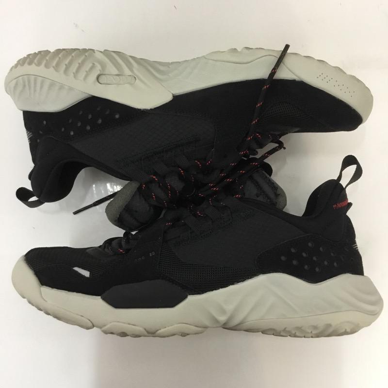 ナイキ NIKE スニーカー スニーカー JORDAN DELTA CD6109-001 28cm 28.0cm 無地 黒 / ブラック / メンズ USED 古着 中古 10038250