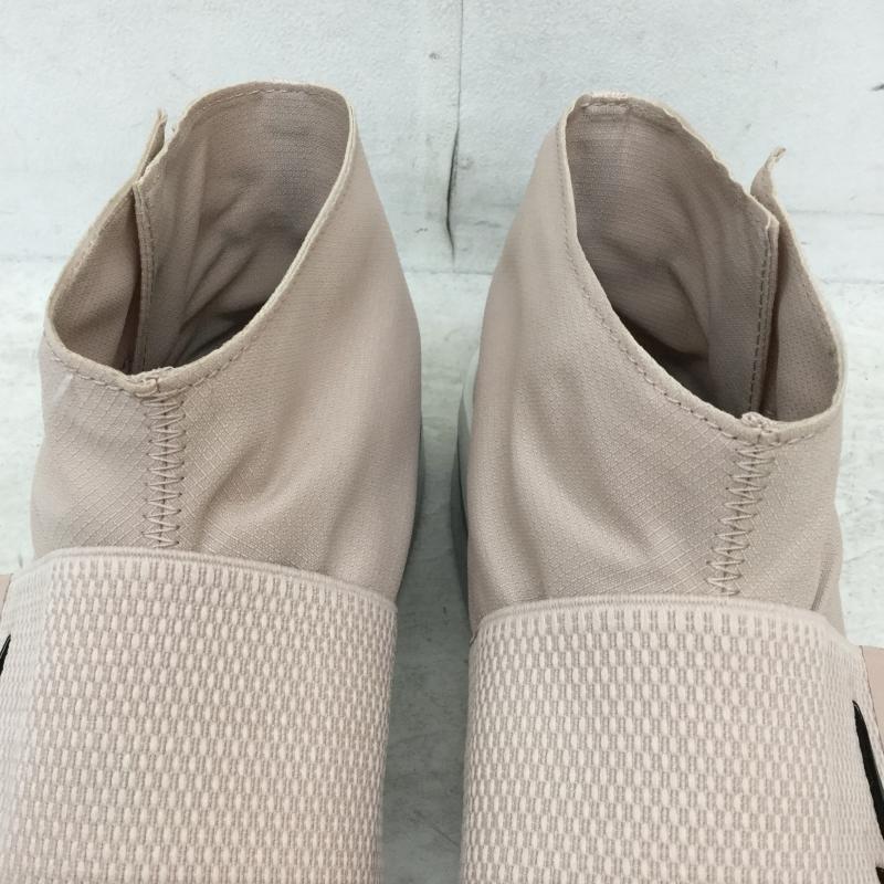 ナイキ NIKE スニーカー スニーカー AIR/FEAR OF GOD MOC エア フィアーオブゴッド モック パーティクルベージュ/ブラック-セイル AT8086-200 27.0cm ロゴ、文字 桃 / ピンク / メンズ USED 古着 中古 10038604