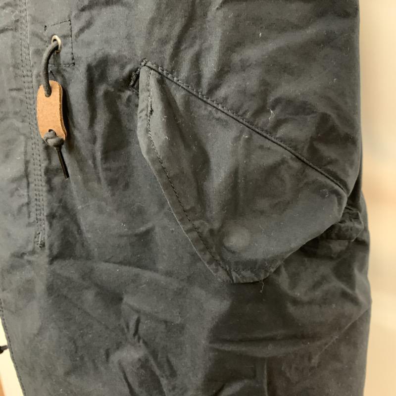 アルファインダストリー Alpha Industries コート コート一般 L ロゴ、文字 黒 / ブラック / メンズ USED 古着 中古 10040058