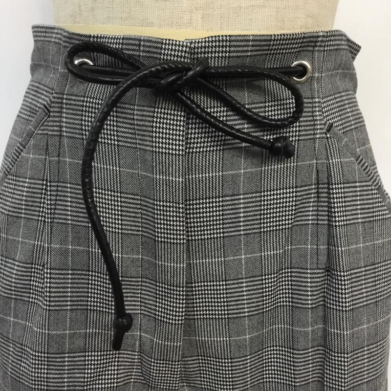 ムルーア MURUA ボトムス ボトムス ワイドパンツ チェック M チェック 灰 / グレー / レディース USED 古着 中古 10043456