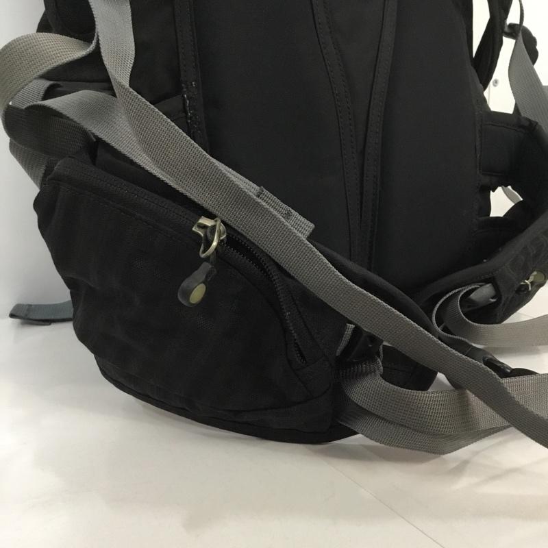 パタゴニア patagonia リュックサック、デイパック リュックサック、デイバッグ チャコールグレー / チャコールグレー / X 黒 / ブラック / X 灰 / グレー / メンズ USED 古着 中古 10044095