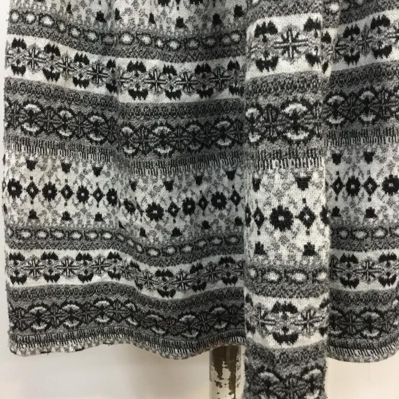 シュカ SHUCA パンツ ショートパンツ M 総柄 白 / ホワイト / X 黒 / ブラック / レディース USED 古着 中古 10044919