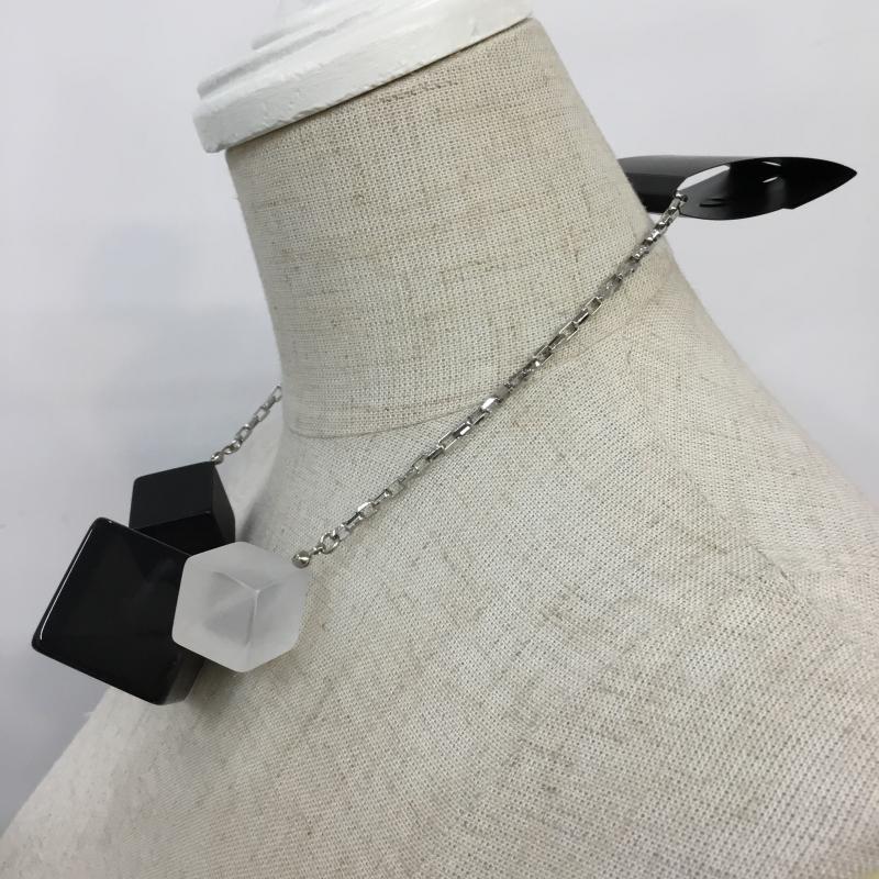 ムルーア MURUA アクセサリー ネックレス、ペンダント キューブ SIZE:FREE FREE 無地 黒 / ブラック / X 銀 / シルバー / レディース USED 古着 中古 10045583