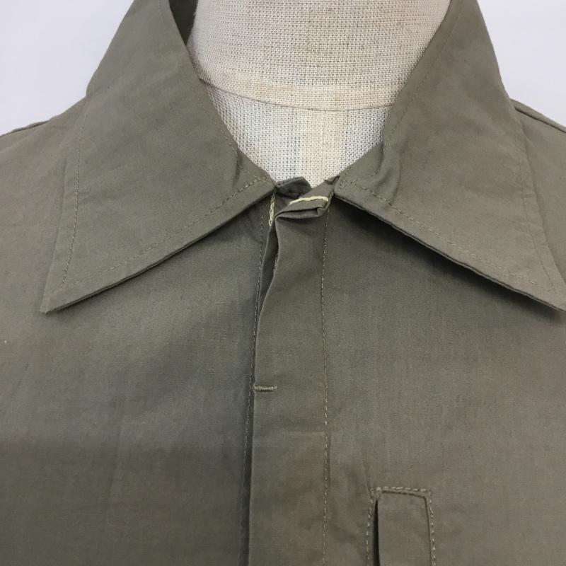 ヘリーハンセン HELLY HANSEN シャツ、ブラウス 長袖 タグ付き M 無地 カーキ / カーキ / レディース USED 古着 中古 10045738