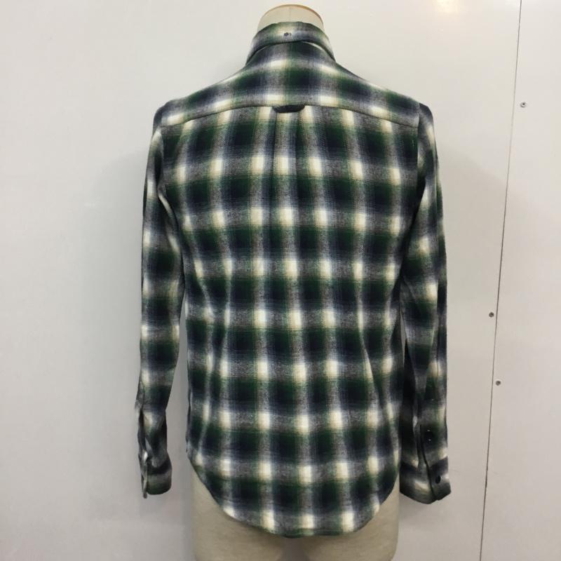 ハーレー Hurley シャツ、ブラウス 長袖 チェック S チェック 白 / ホワイト / X ベージュ / ベージュ / X 緑 / グリーン / X 紺 / ネイビー / メンズ USED 古着 中古 10046007