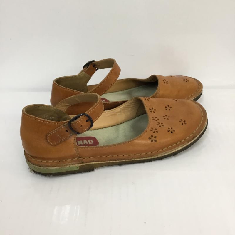 クラークス オリジナルズ Clarks Originals カジュアルシューズ カジュアルシューズ レザー ストラップ 花 1204500629 花柄 茶 / ブラウン / レディース USED 古着 中古 10048095