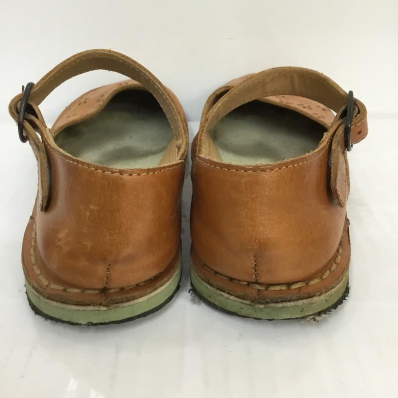 クラークス オリジナルズ Clarks Originals カジュアルシューズ カジュアルシューズ レザー ストラップ 花 1204500629 花柄 茶 / ブラウン / レディース USED 古着 中古 10048095