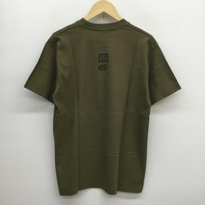 フォーティーパーセントアゲインストライツ FORTY PERCENTS AGAINST RIGHTS Tシャツ 半袖 × MADNESS コラボTee 2 ロゴ、文字 カーキ / カーキ / メンズ USED 古着 中古 10052231