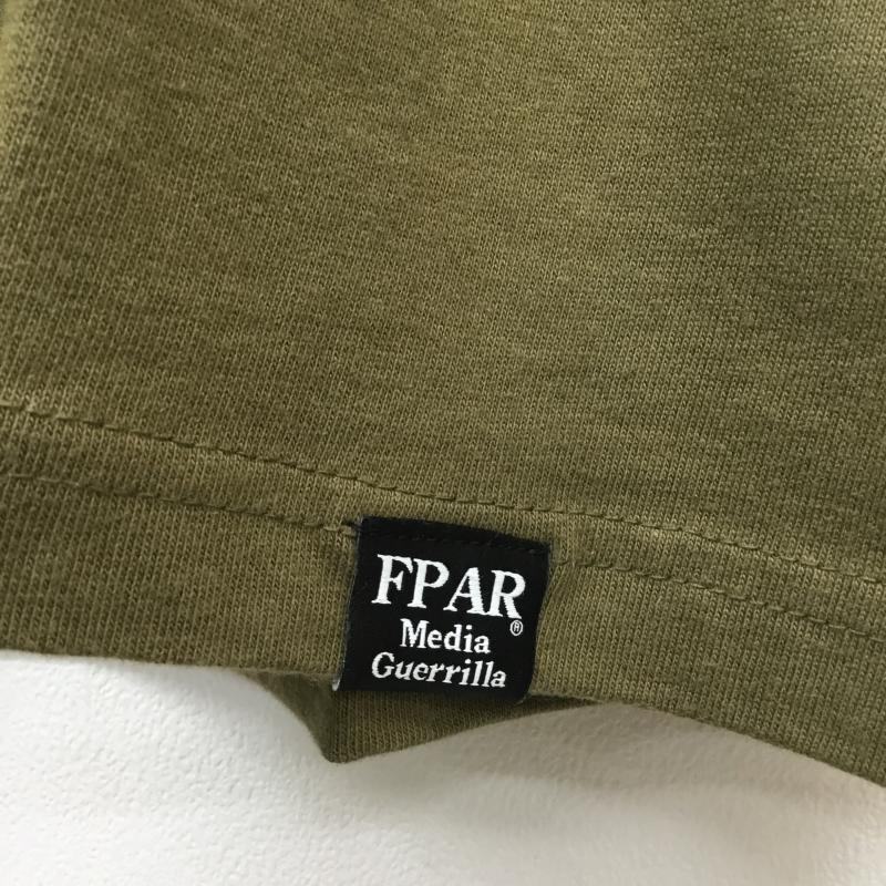 フォーティーパーセントアゲインストライツ FORTY PERCENTS AGAINST RIGHTS Tシャツ 半袖 × MADNESS コラボTee 2 ロゴ、文字 カーキ / カーキ / メンズ USED 古着 中古 10052231