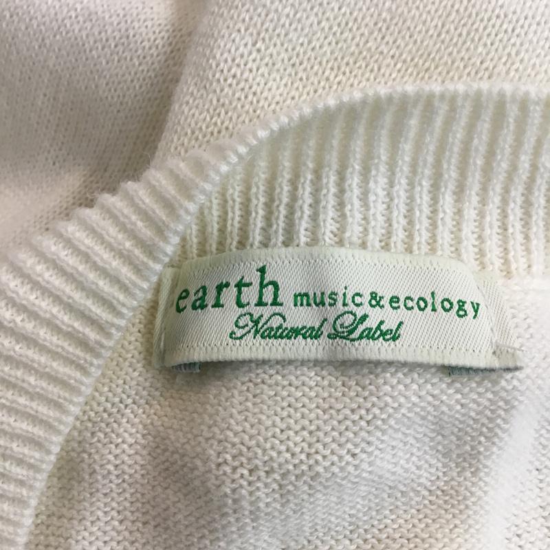 アースミュージックアンドエコロジー earth music&ecology ニット、セーター 半袖 Vネック 18166C80010 FREE 無地 オフホワイト / オフホワイト / レディース USED 古着 中古 10053904