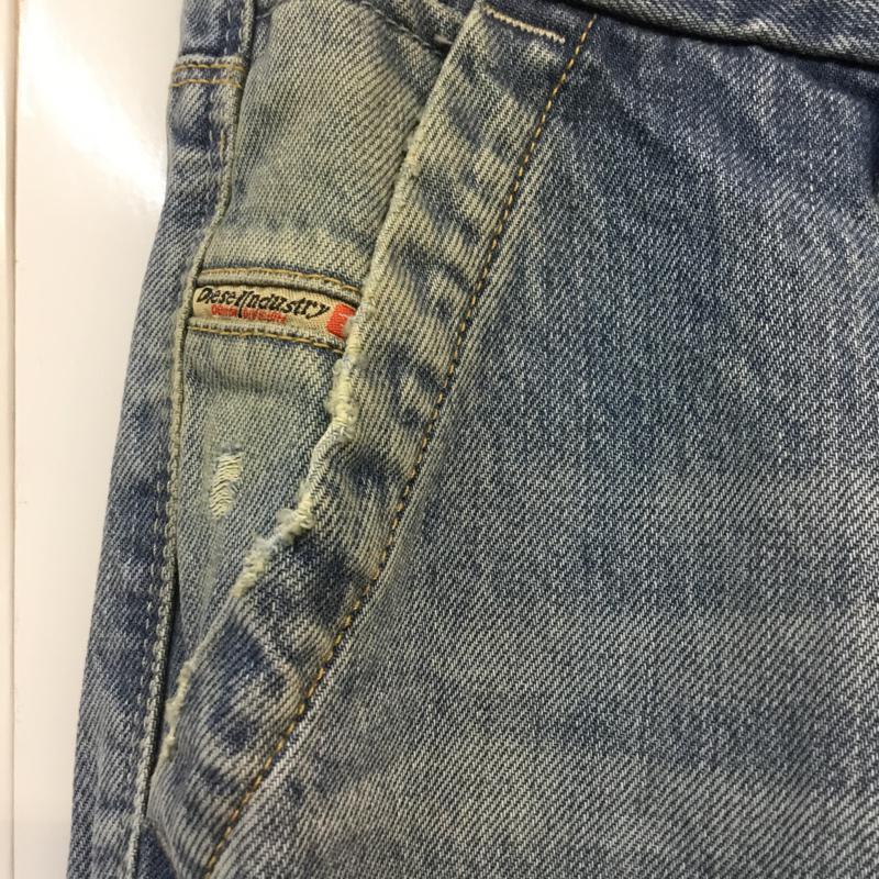ディーゼル DIESEL パンツ デニム、ジーンズ FLAIRLEGG 0888Z ワイドパンツ W23L32 無地 水色 / ライトブルー / レディース USED 古着 中古 10055324