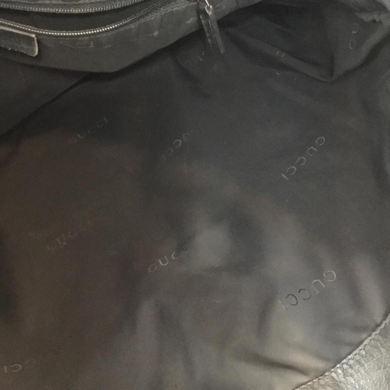 グッチ GUCCI ショルダーバッグ ショルダーバッグ レザー 斜め掛け 無地 黒 / ブラック / メンズ USED 古着 中古 10056015