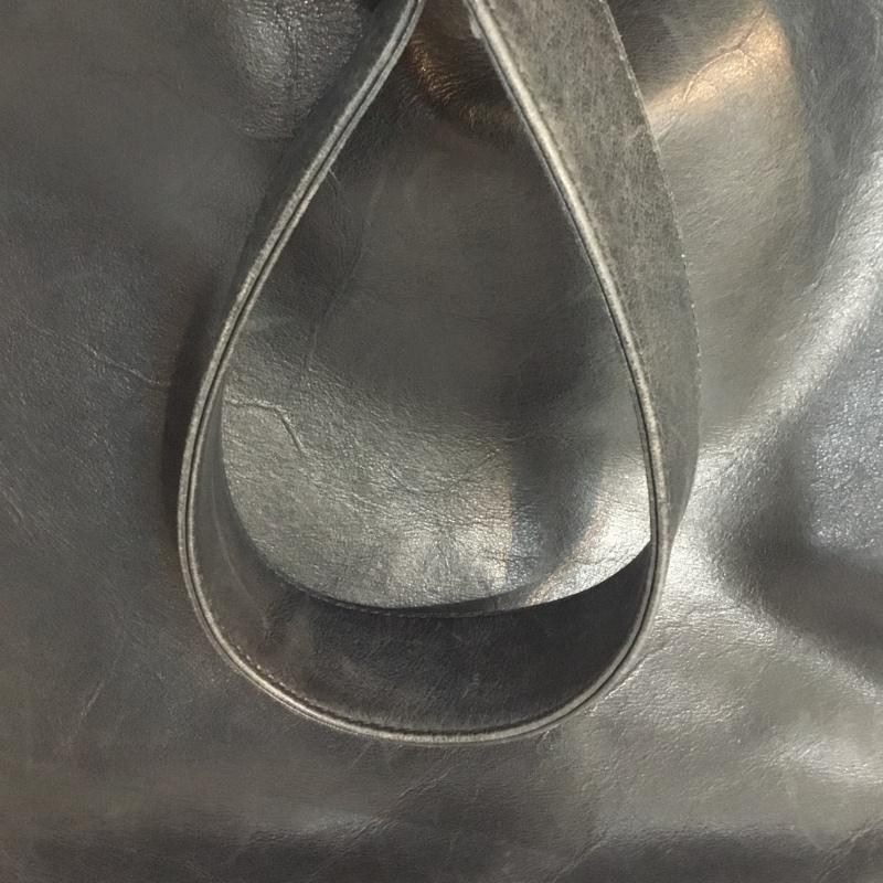 グッチ GUCCI ショルダーバッグ ショルダーバッグ レザー 斜め掛け 無地 黒 / ブラック / メンズ USED 古着 中古 10056015