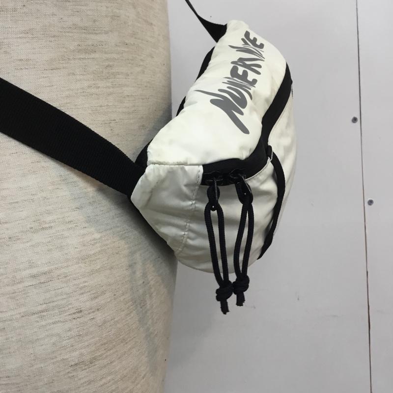 ナンバーナイン NUMBER (N)INE ボディバッグ ボディバッグ ロゴ ナンバーナイン × ワイルドシングス WILD THINGS ウエストバッグ ロゴ、文字 白 / ホワイト / X 黒 / ブラック / メンズ USED 古着 中古 10056538