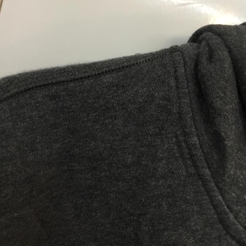 チャンピオン Champion パーカー 長袖 裏起毛 ジップアップ L ワンポイント ダークグレー / ダークグレー / メンズ USED 古着 中古 10058553