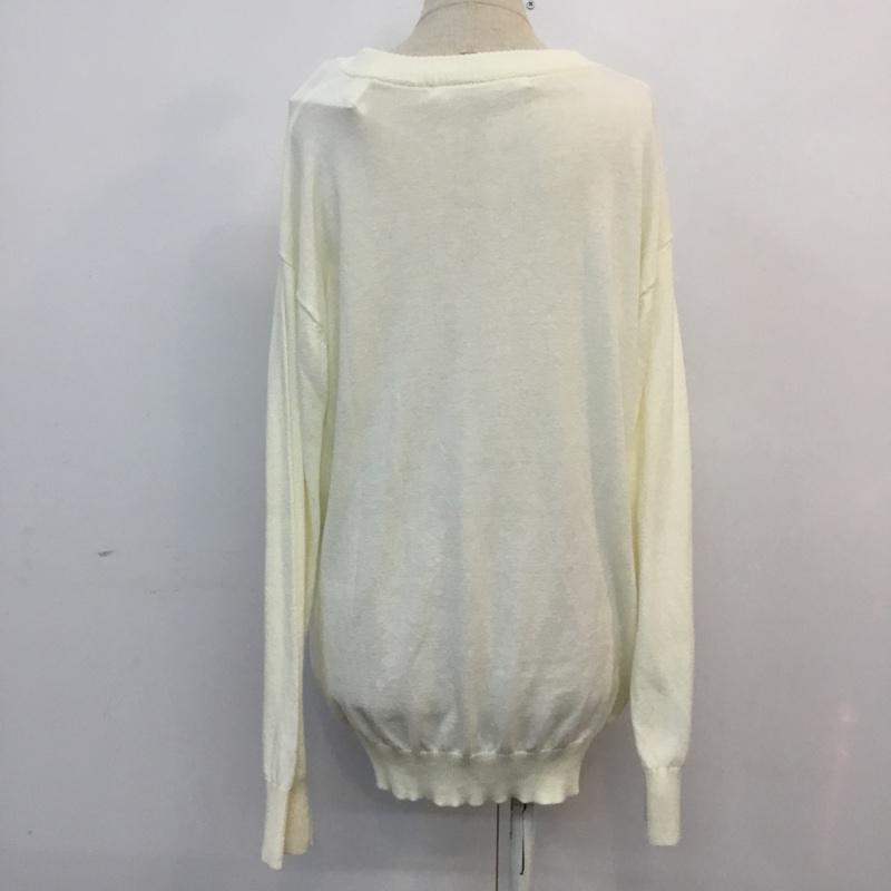 スライスタンダード SLY STANDARD ニット、セーター 長袖 タグ付 2 無地 白 / ホワイト / レディース USED 古着 中古 10060714