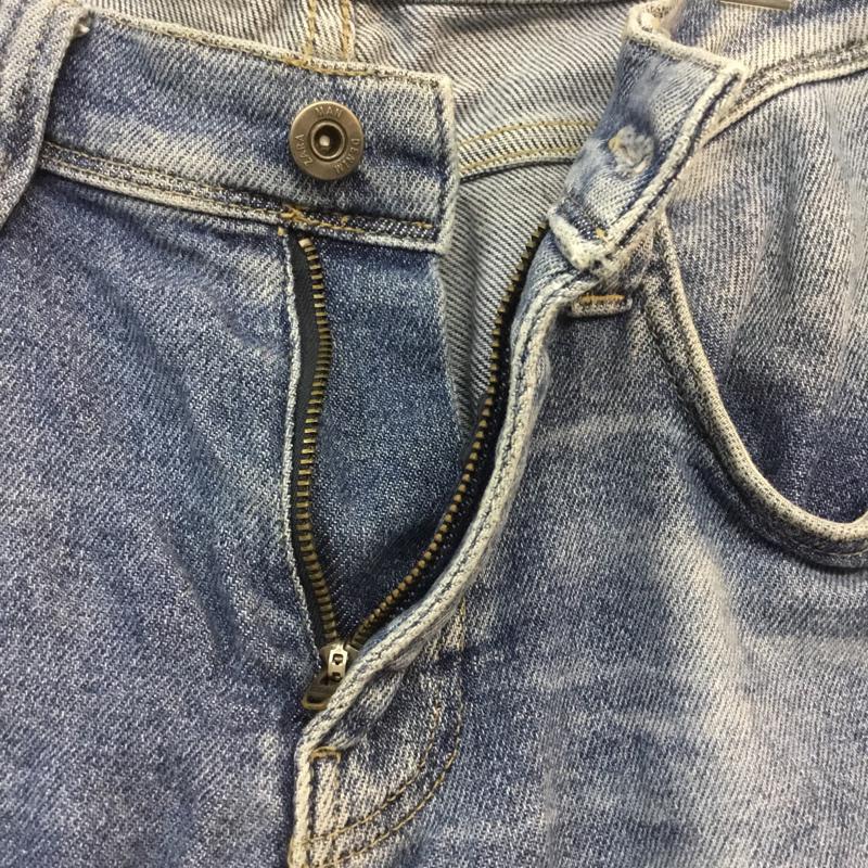 ザラメン ZARA MAN パンツ デニム、ジーンズ ダメージデニム 31インチ 無地 インディゴ / インディゴ / メンズ USED 古着 中古 10060726