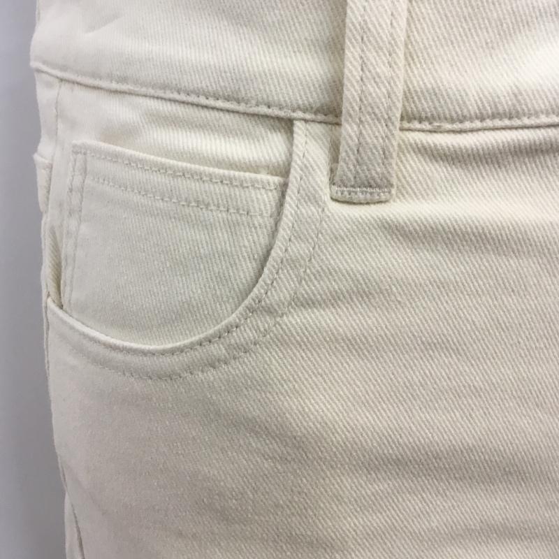 ミルクフェド MILKFED. パンツ ショートパンツ 103201031016 BIKER PANTS ベイカーパンツ ハーフパンツ タグ付き カットオフ S ロゴ、文字 白 / ホワイト / レディース USED 古着 中古 10062334