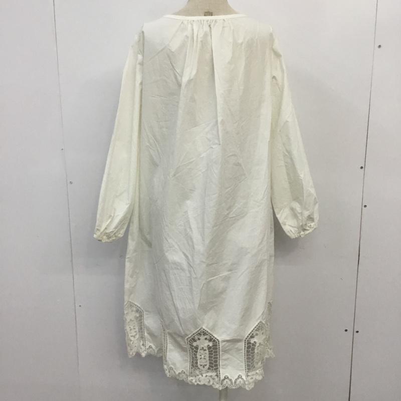 ジーナシス JEANASIS チュニック 長袖 JS070851N9 レースアップ FREE レース柄 オフホワイト / オフホワイト / レディース USED 古着 中古 10065633