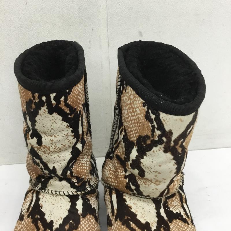アグ UGG ブーツ 一般 Classic Short Reptile Calf Hair クラシックショート レプタイル カーフヘアー パイソン 23.0cm アニマル柄 黒 / ブラック / X 白 / ホワイト / X 茶 / ブラウン / レディース USED 古着 中古 10066143