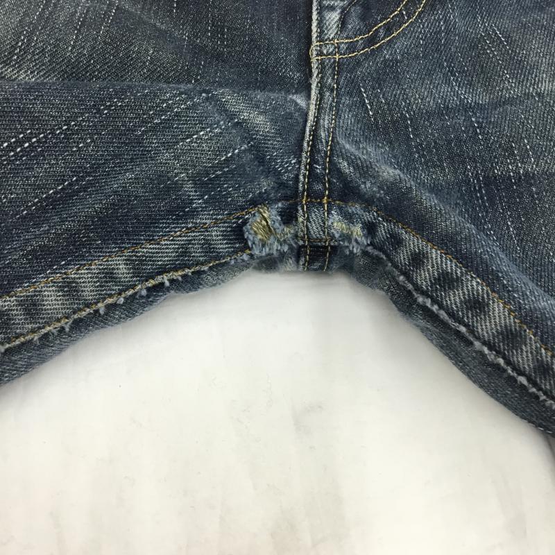 リーバイスレッド Levi's RED パンツ デニム、ジーンズ ヨーロッパ企画 ダメージ加工 立体デニム 31インチ ダメージ加工 青 / ブルー / メンズ USED 古着 中古 10066727