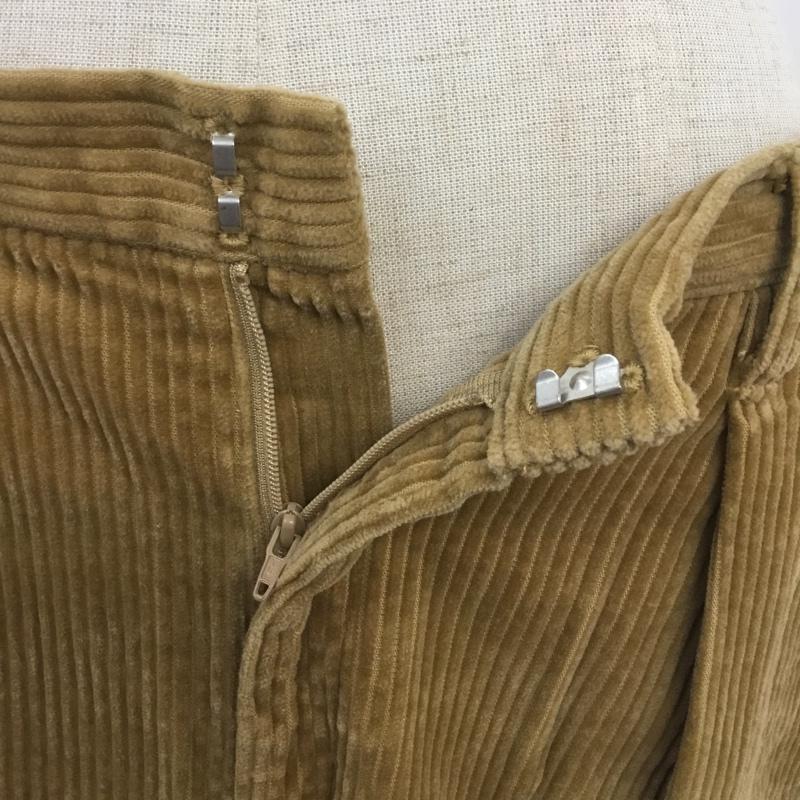 ローリーズファーム LOWRYS FARM パンツ ワークパンツ、ペインターパンツ LF517062AD コーデュロイ ワイド L 無地 キャメル / キャメル / レディース USED 古着 中古 10068190