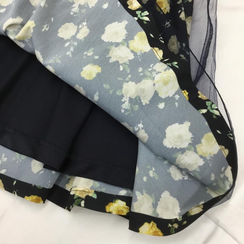 アクシーズファム axes femme スカート ひざ丈スカート M 花柄 紺 / ネイビー / X 黒 / ブラック / レディース USED 古着 中古 10068732