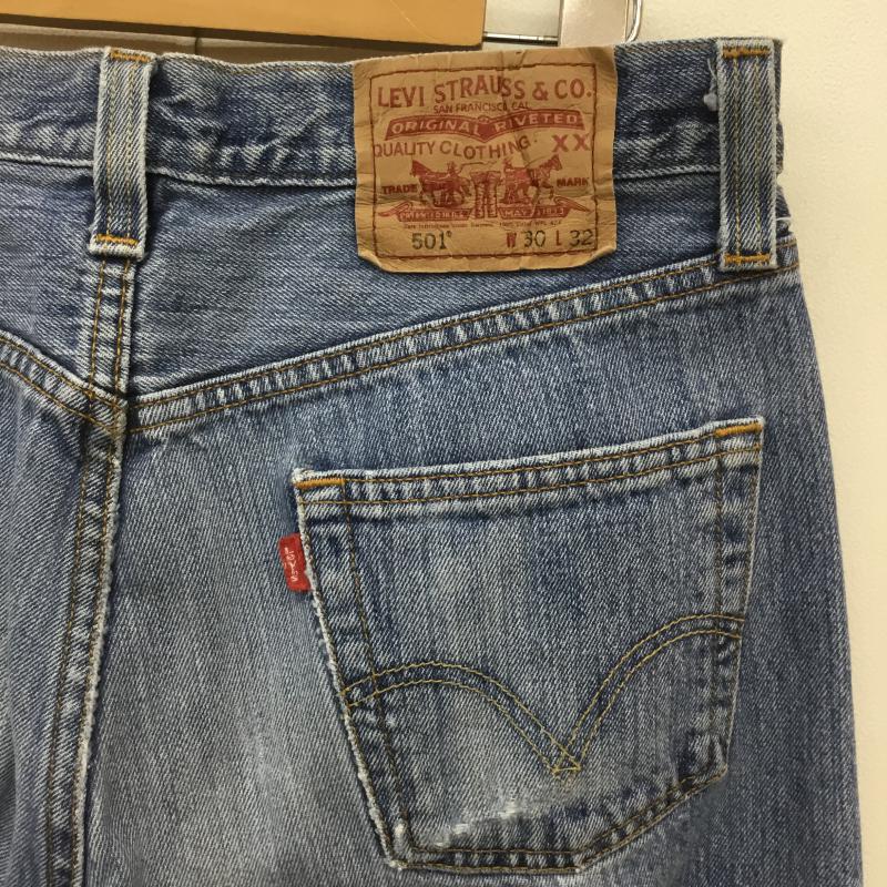 アトリエアンドリペアーズ ATELIER&REPAIRS パンツ デニム、ジーンズ リーバイス 501 リメイクデニム ダメージ加工 30インチ 青 / ブルー / メンズ USED 古着 中古 10069161
