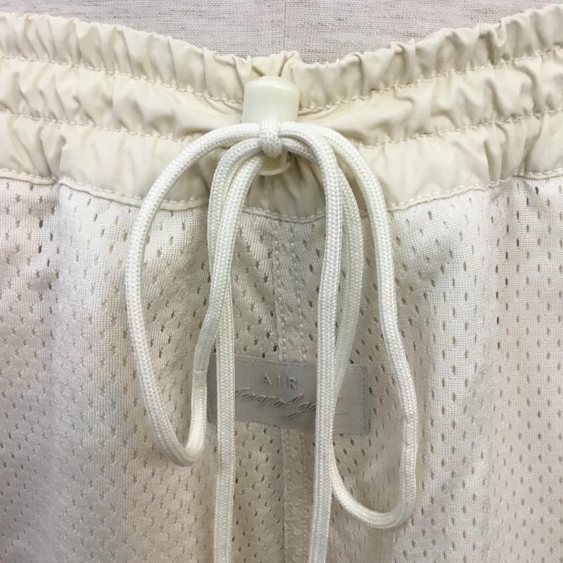 ナイキ NIKE パンツ ショートパンツ CU4690-271 NBA Fear of God L ワンポイント アイボリー / アイボリー / メンズ USED 古着 中古 10070298