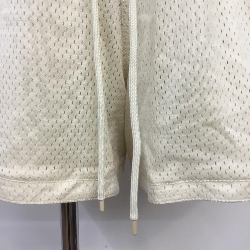 ナイキ NIKE パンツ ショートパンツ CU4690-271 NBA Fear of God L ワンポイント アイボリー / アイボリー / メンズ USED 古着 中古 10070298