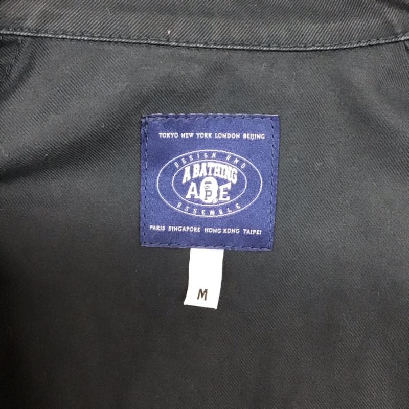 アベイシングエイプ A BATHING APE ジャケット、上着 ジャケット、ブレザー 1860-140-008 M ワンポイント 紺 / ネイビー / X 赤 / レッド / メンズ USED 古着 中古 10071759