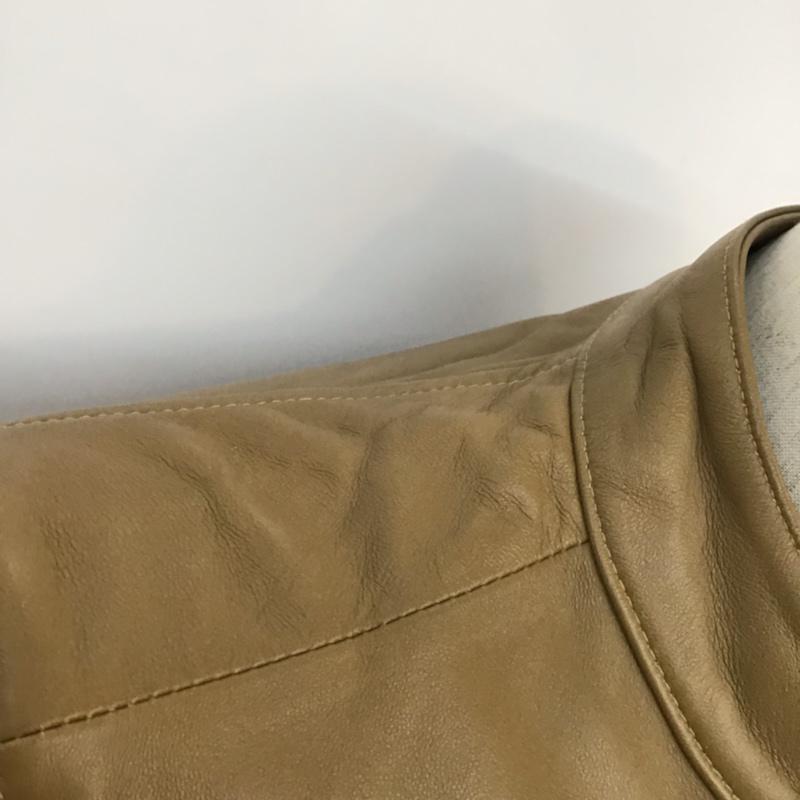 アイテムズ アーバンリサーチ ITEMS URBAN RESEARCH ジャケット、上着 レザージャケット ラムレザーシングルライダース タグ付き 羊革 38 無地 キャメル / キャメル / メンズ USED 古着 中古 10071888