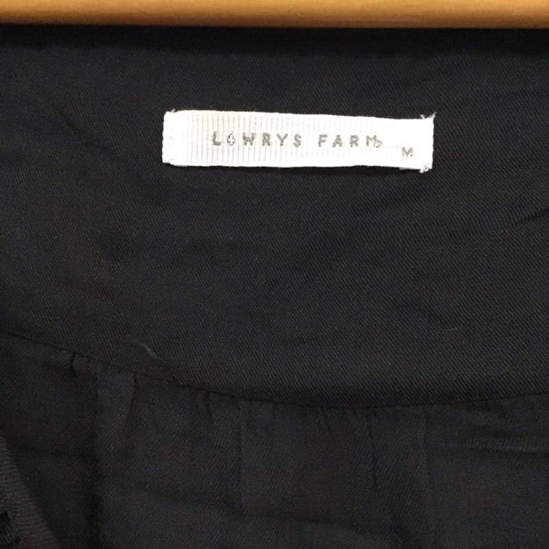 ローリーズファーム LOWRYS FARM シャツ、ブラウス 長袖 LF060033MN Vネック M 無地 黒 / ブラック / レディース USED 古着 中古 10072613