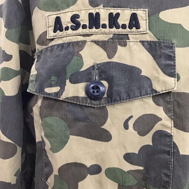 アベイシングエイプ A BATHING APE シャツ、ブラウス 長袖 ミリタリー M カモフラージュ柄・迷彩 ベージュ / ベージュ / X 茶 / ブラウン / X カーキ / カーキ / メンズ USED 古着 中古 10073468